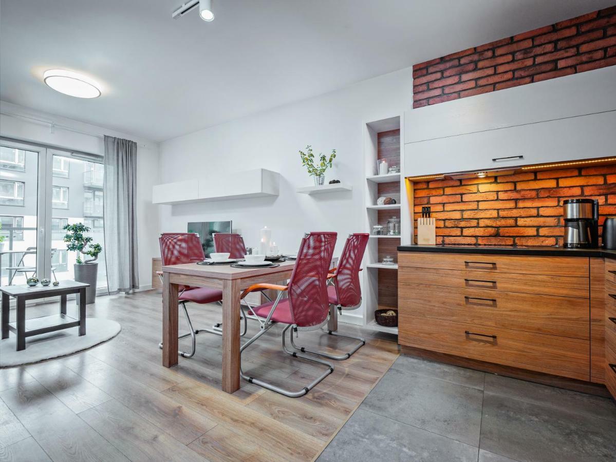 Apartamenty Homely Place Serce Poznania - Stary Rynek - Parking Экстерьер фото